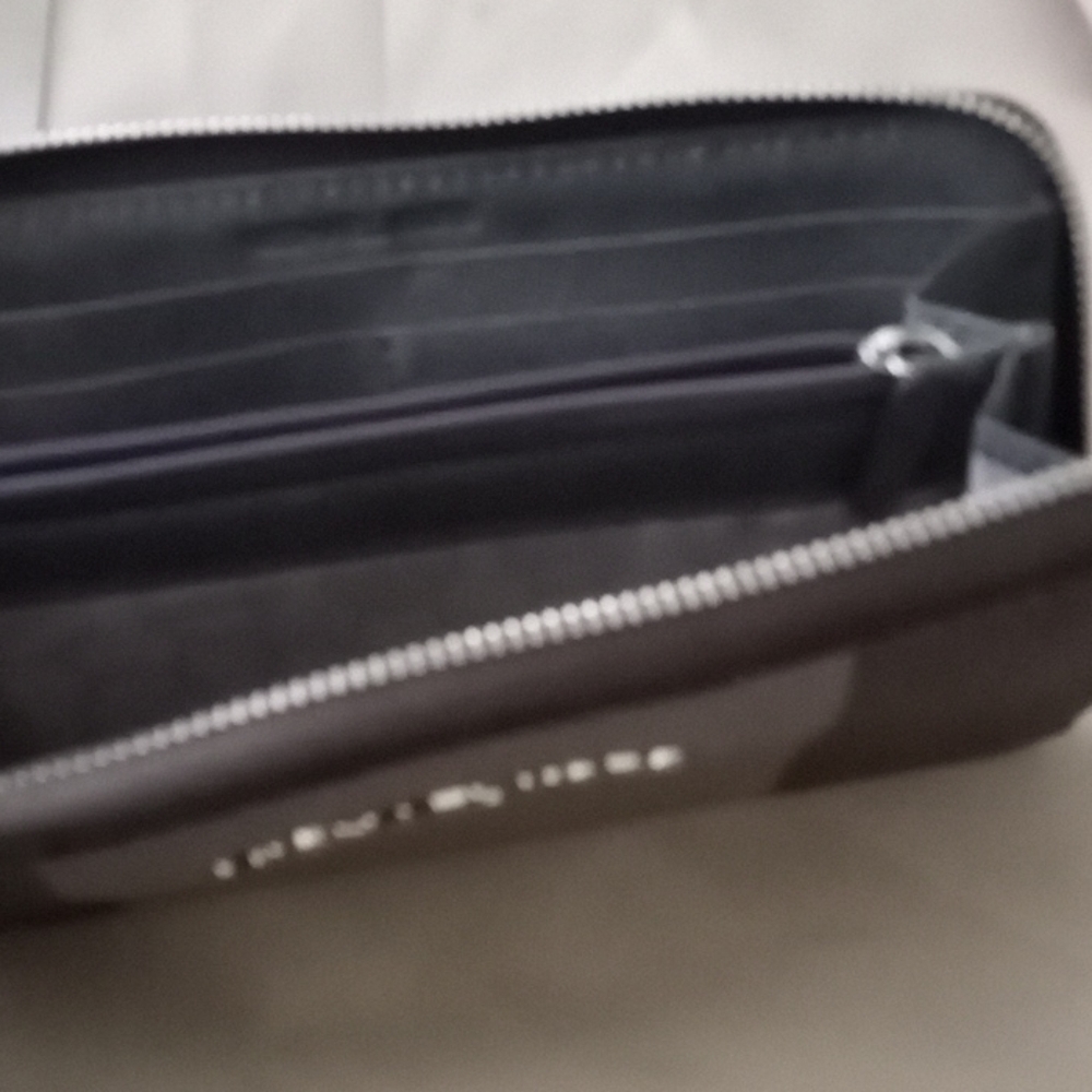 MK Wallet Bundle - Picture 6 of 8